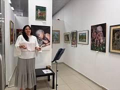  Выставка живописи и графики «Мир Детства"